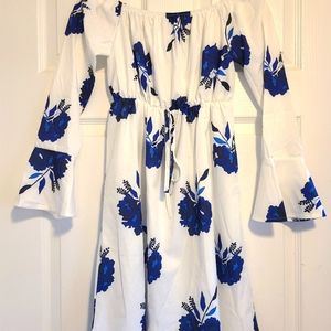 Young Girls floral dress size 10